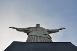 Looking up to Christ The Redeemer