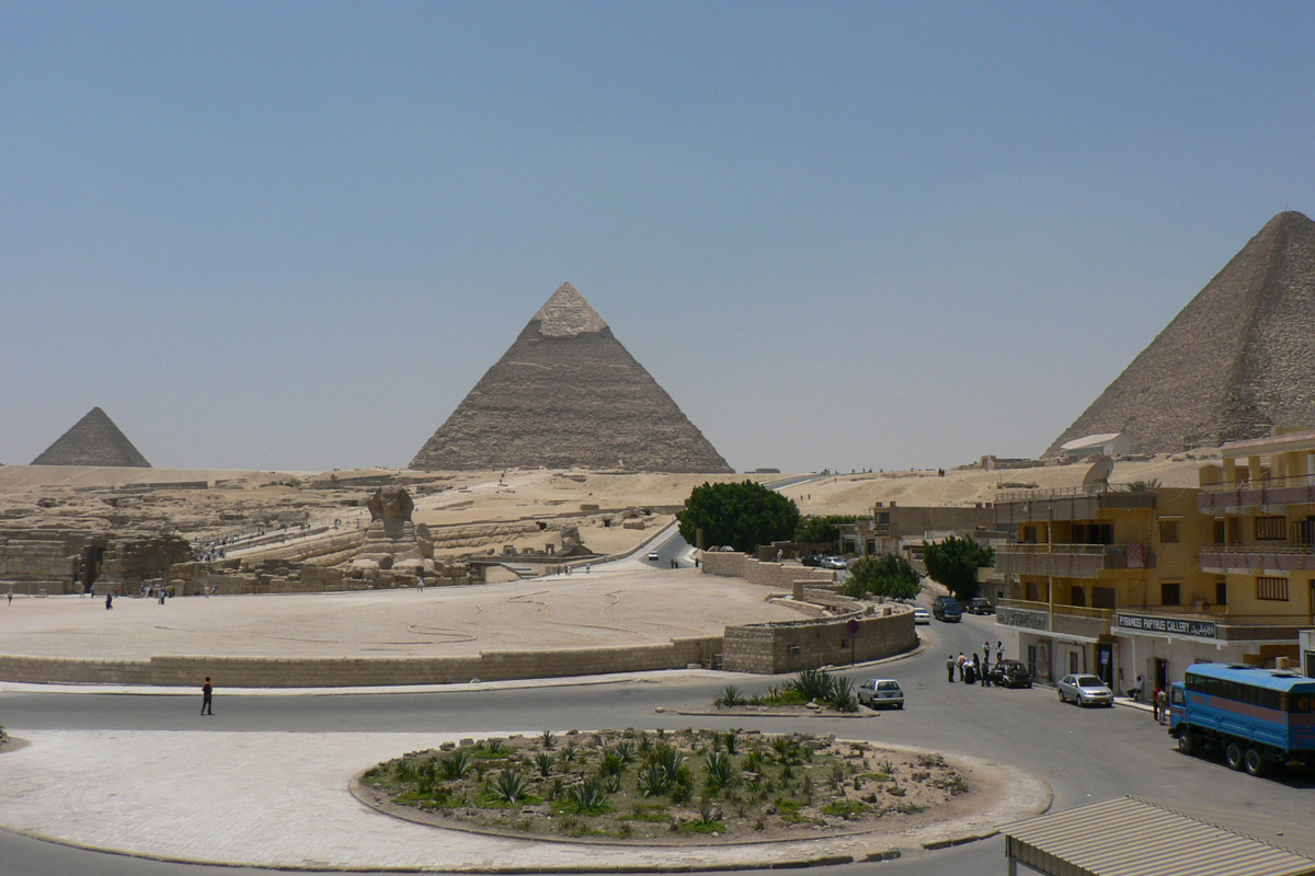 Misr piramidalari haqida. Пирамиды Гизы (Каир). Пирамиды Гизы (8 км от г. Гиза). Достопримечательности Египта пирамиды. Достопримечательности Египта пирамиды Гизы.
